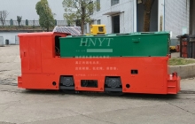 礦用電機(jī)車該如何定期添加潤滑油？